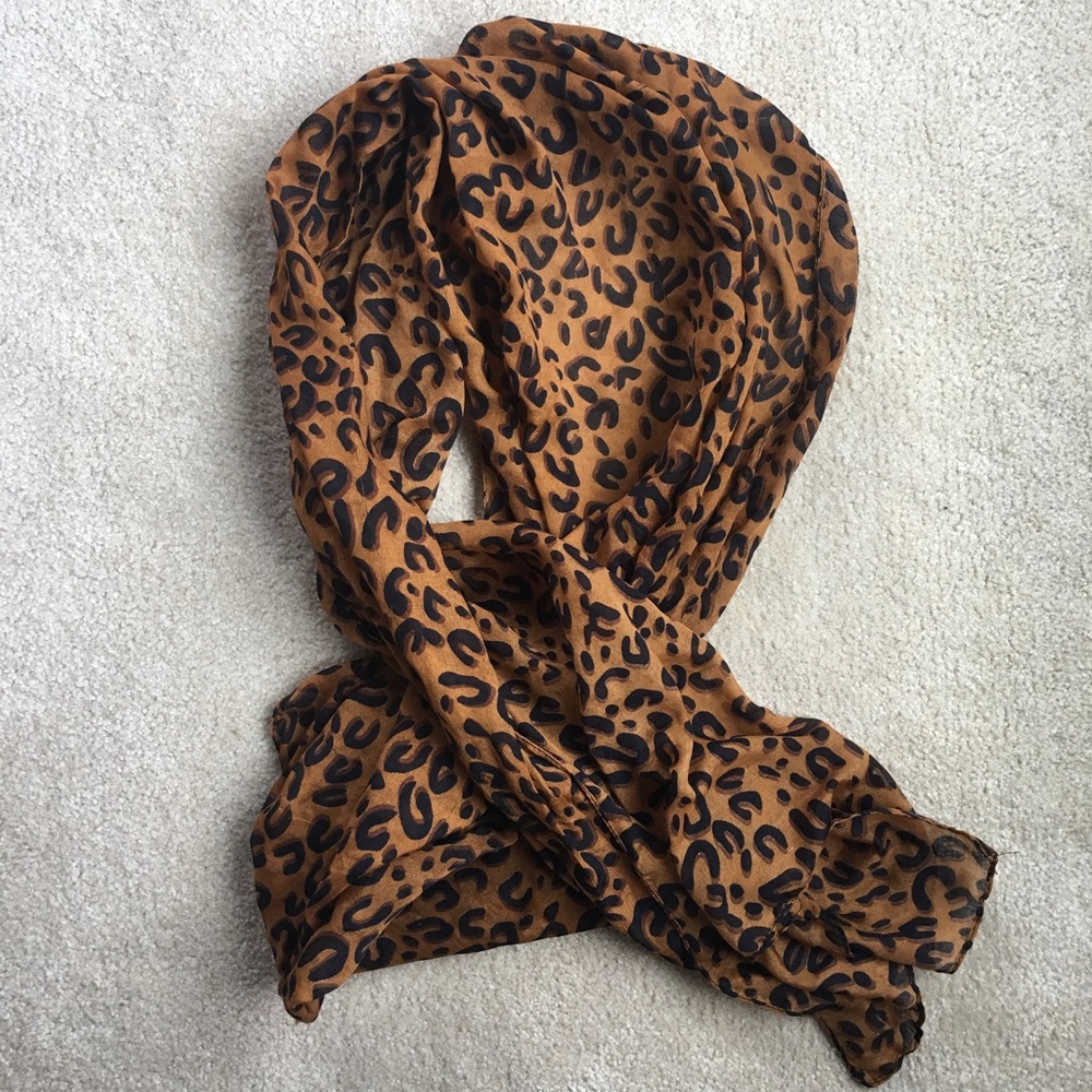 Cheetah Print Scarf